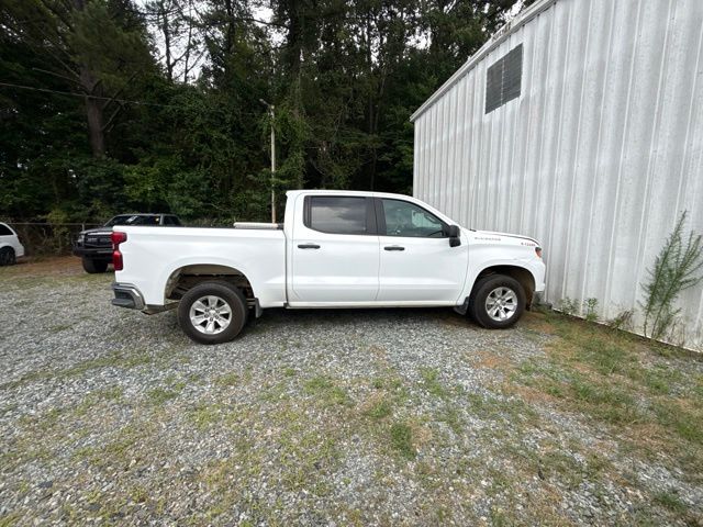 Used 2022 White Chevrolet WT image 10