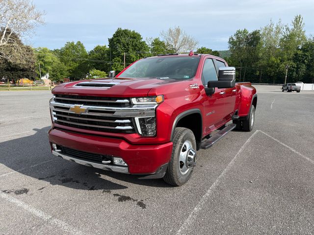 2022 Chevrolet Silverado 3500HD High Country Crew Cab 4WD