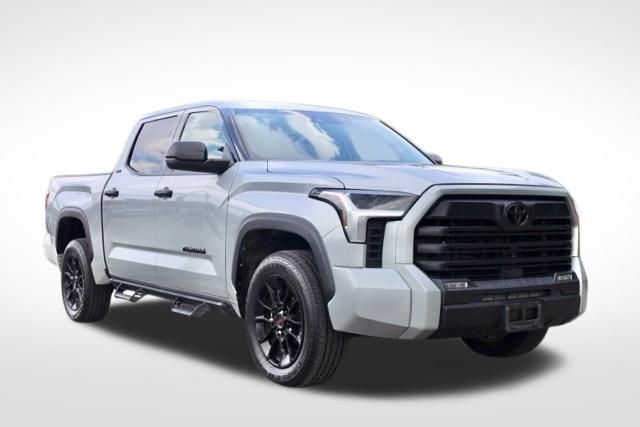 Celestial Silver Metallic 2023 Toyota Tundra Pickup Truck Four-Wheel Drive Automatic