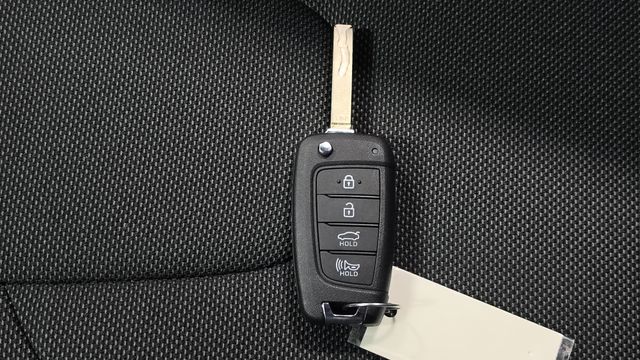 New 2026 Ecotronic Gray Hyundai SE image 20