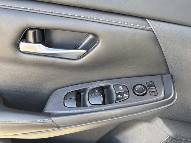 2022 Nissan Sentra SV Silver at Royal Nissan