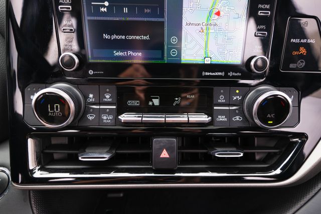 Used 2022 Toyota Highlander SUV