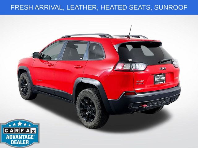 View vehicle photo 5