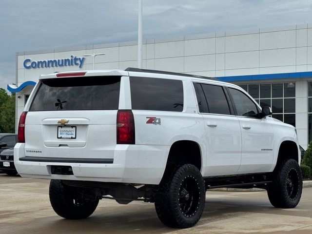 2018 Chevrolet Suburban LT photo