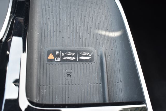 Used 2025 Buick Enclave SUV