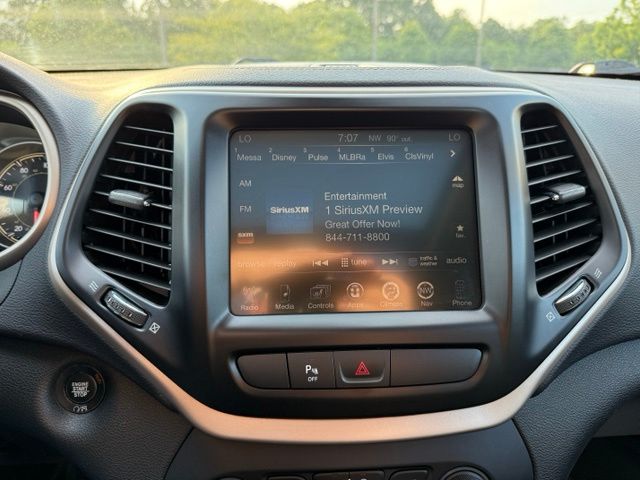 Used 2018 Jeep Cherokee SUV