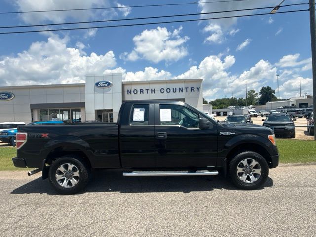 Tuxedo Black Metallic 2013 Ford F-150 Pickup Truck Four-Wheel Drive 6-Speed Automatic