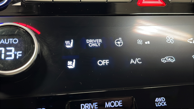 Used 2024 Phantom Black Hyundai Calligraphy image 32