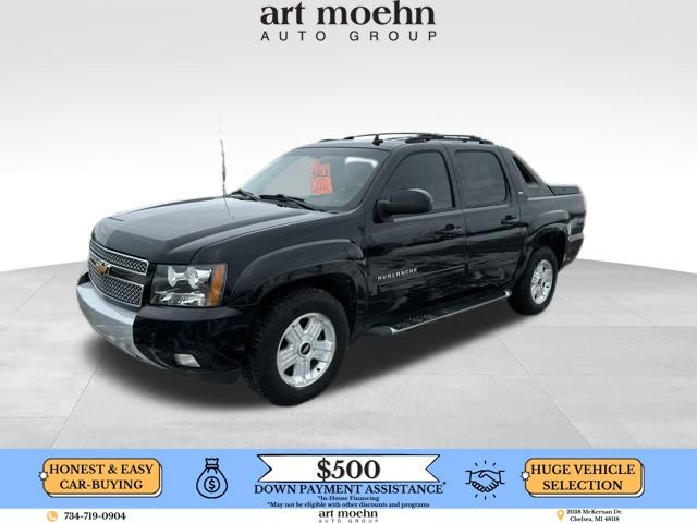 2011 Chevrolet Avalanche LT RWD