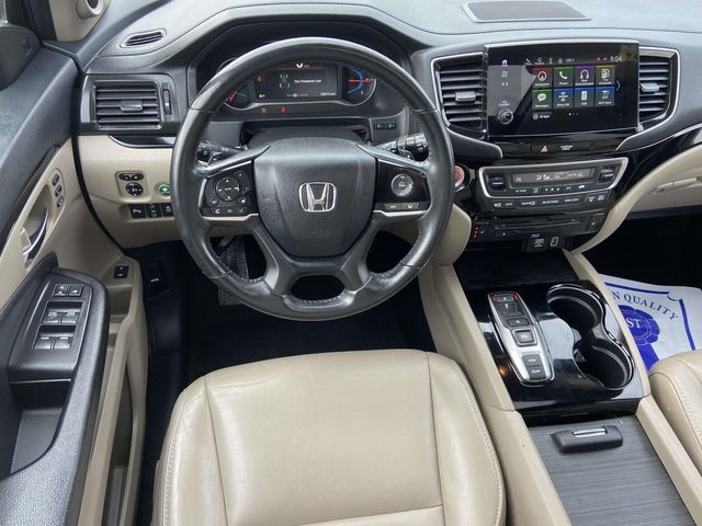 Used 2020 White Honda Touring image 9