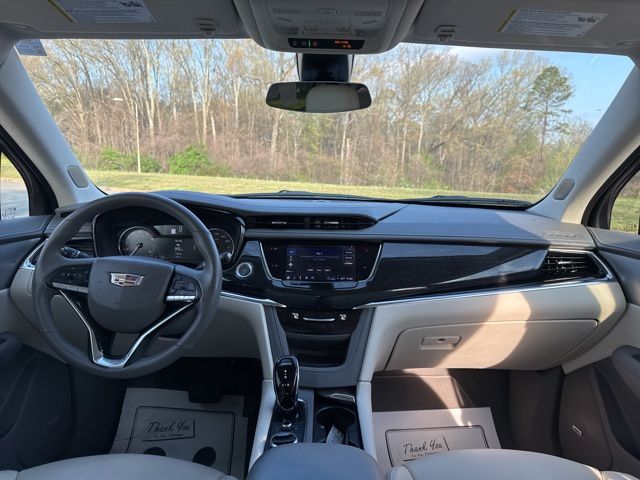 Used 2022 Red Cadillac Premium Luxury image 14