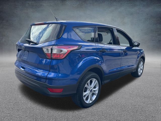 2017 Ford Escape S 8