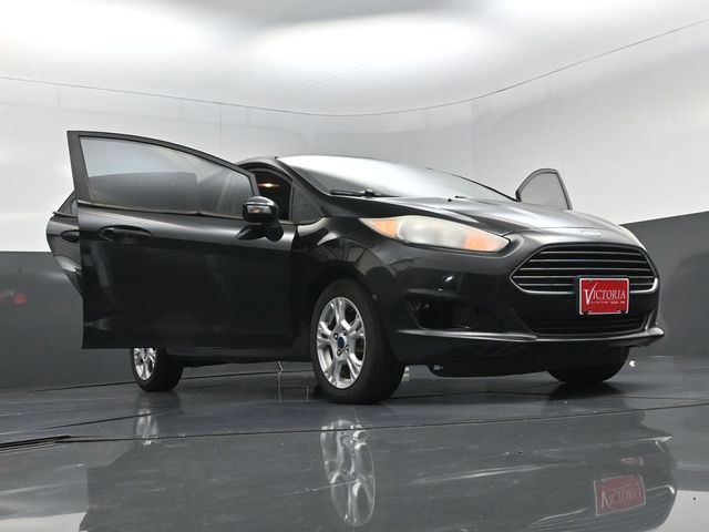 2015 Ford Fiesta SE Black at Community Toyota