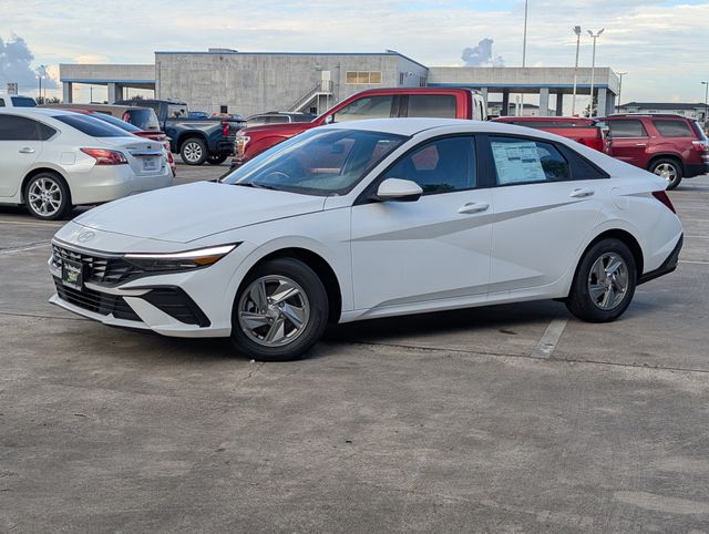 2026 Hyundai Elantra SE - 0