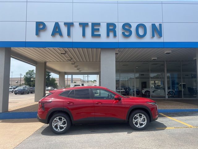 2026 Chevrolet Trax LS's photo
