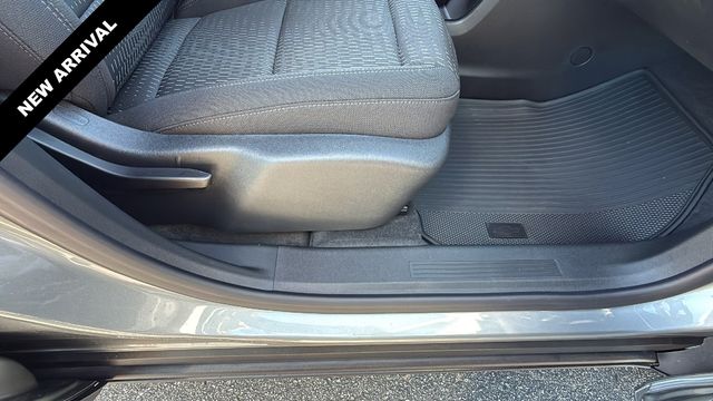 new 2026 Chevrolet Equinox car, priced at $31,980
