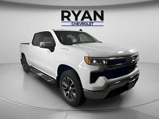 2022 Chevrolet Silverado 1500 LT Crew Cab 4WD
