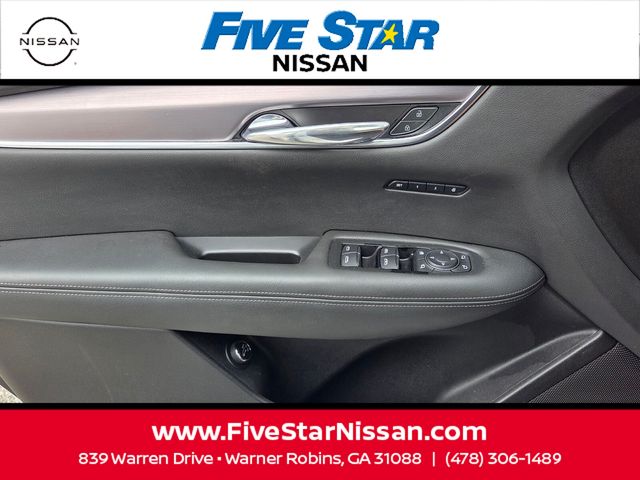 Used 2023 White Cadillac Luxury image 32