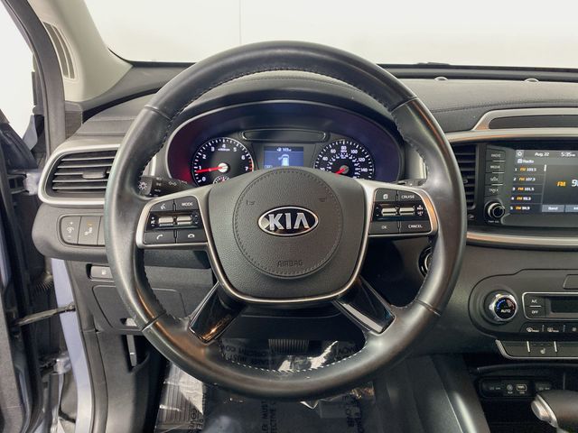 2020 Kia Sorento S 10