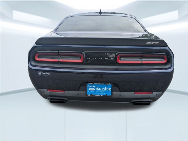 Challenger SRT Hellcat