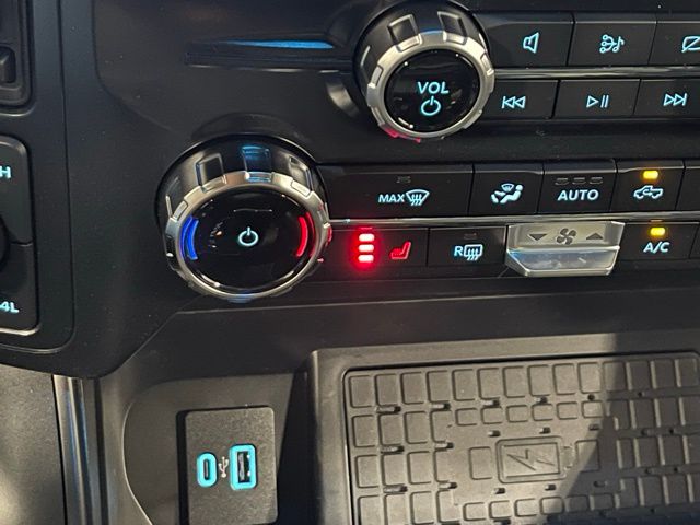 2024 Ford F-150 XLT photo