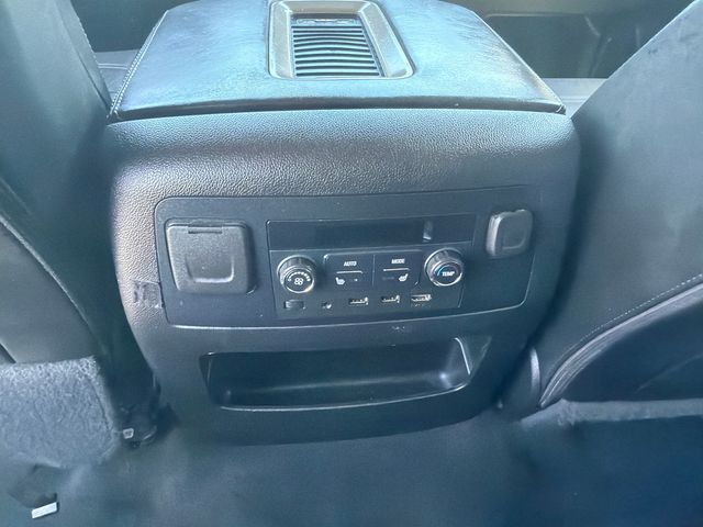 Used 2020 GMC Yukon XL SUV