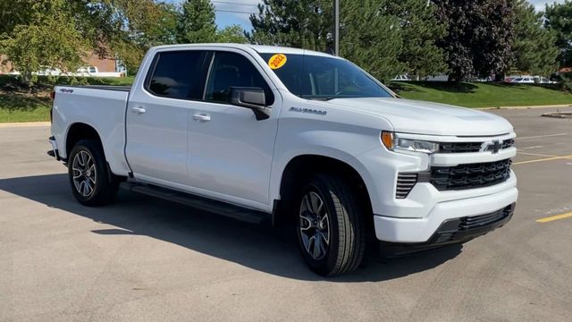 2022 Chevrolet Silverado 1500 RST 2