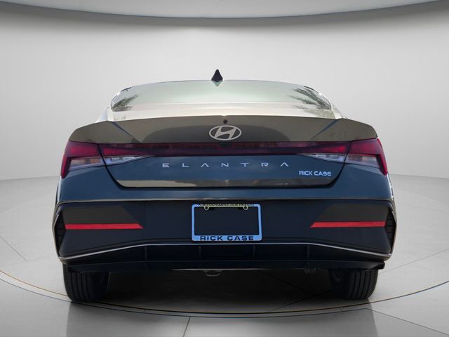 2026 Hyundai Elantra - $21,497