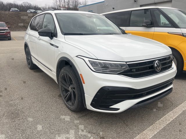 Opal White 2024 Volkswagen Tiguan SE R-Line Black 4Motion SUV / Crossover All-Wheel Drive 8-Speed Automatic