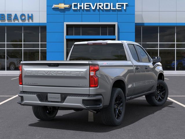 2024 Chevrolet Silverado 1500 Custom 4