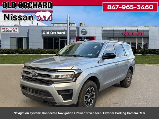 Iconic Silver Metallic 2022 Ford Expedition XL 4WD SUV / Crossover Four-Wheel Drive Automatic