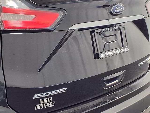 2020 Ford Edge