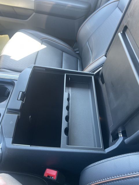 2025 Ford F-550 Super Duty 