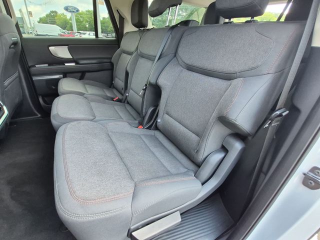 Used 2025 Silver Ford Active image 29