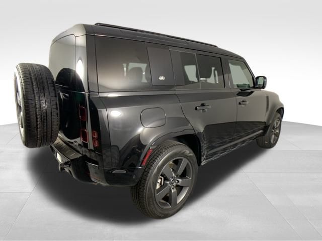 2023 Land Rover Defender 110 X-Dynamic SE 7