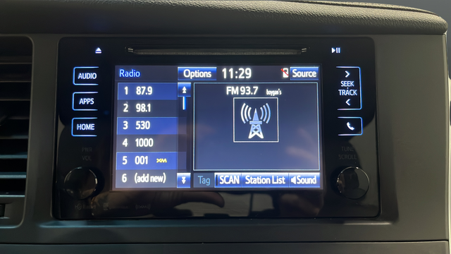 Used 2017 Predawn Gray Mica Toyota XLE image 15