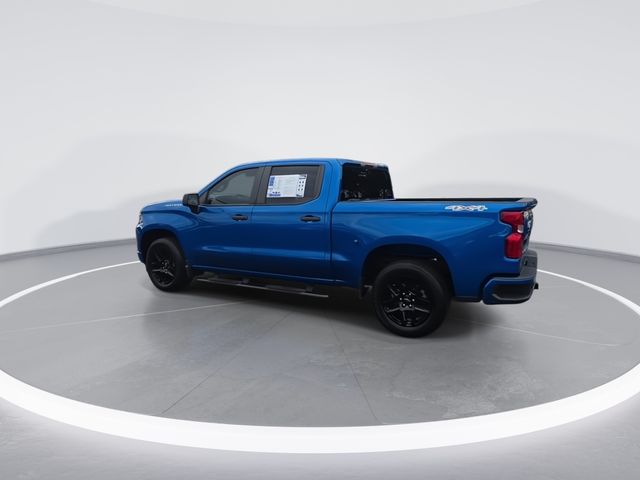 Used 2023 Blue Chevrolet Custom image 6