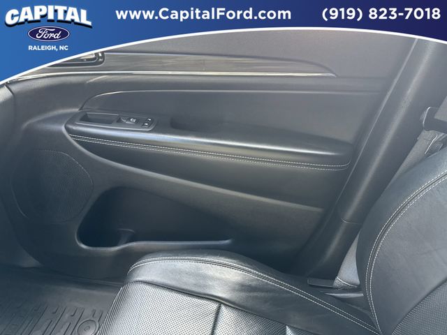 Used 2021 Black Jeep Limited image 29