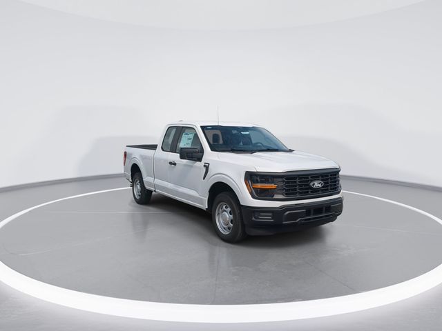 New 2026 Oxford White Ford XL image 2