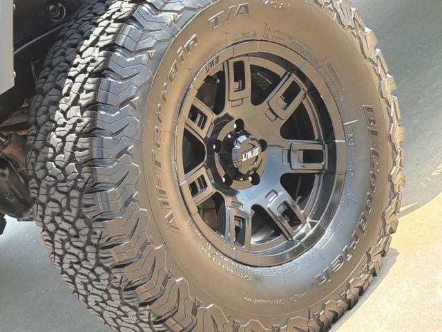 Used 2018 Jeep Wrangler SUV