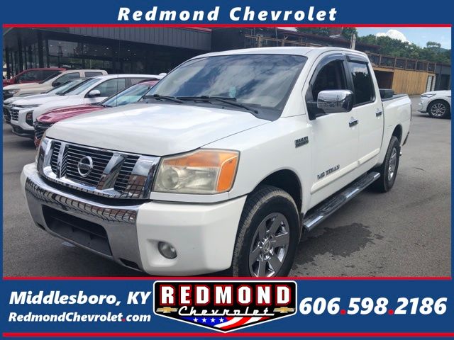 White (Blizzard Pearl) 2011 Nissan Titan Pickup Truck Four-Wheel Drive 5-Speed Automatic