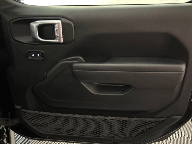 Used 2024 Jeep Wrangler SUV