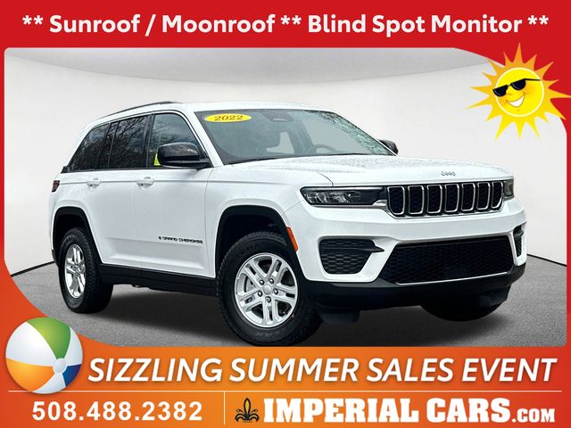 Bright White Clearcoat 2023 Jeep Grand Cherokee SUV / Crossover Four-Wheel Drive 8-Speed Automatic