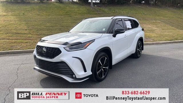 2022 Toyota Highlander XSE FWD