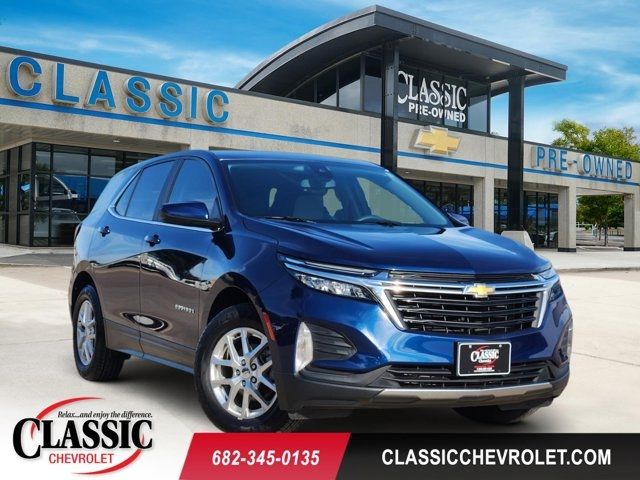 Blue Glow Metallic 2022 Chevrolet Equinox LT FWD with 1LT SUV / Crossover Front-Wheel Drive 6-Speed Automatic Overdrive