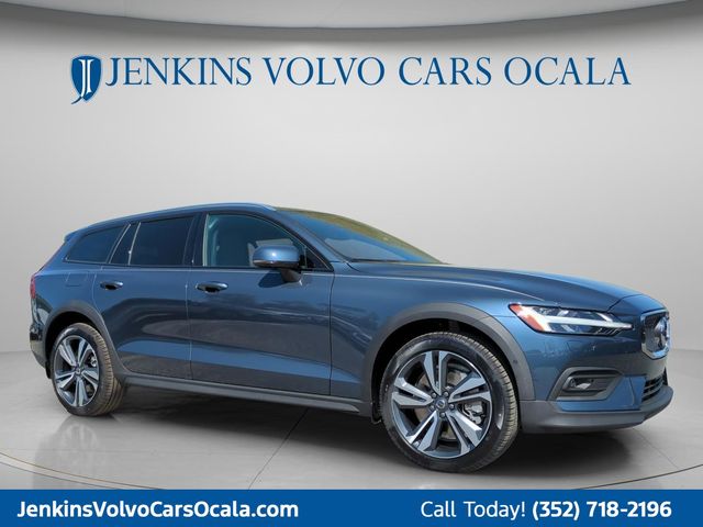 2026 Volvo V60 Cross Country B5 Plus AWD