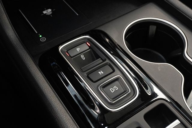 Used 2025 Honda Pilot SUV