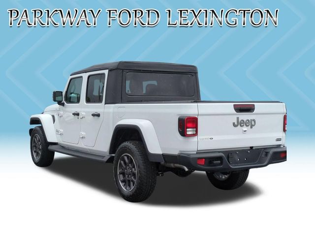 Used 2023 White Jeep Overland image 3