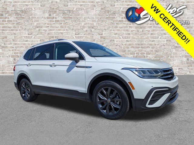 2023 Volkswagen Tiguan 2.0T SE - 1