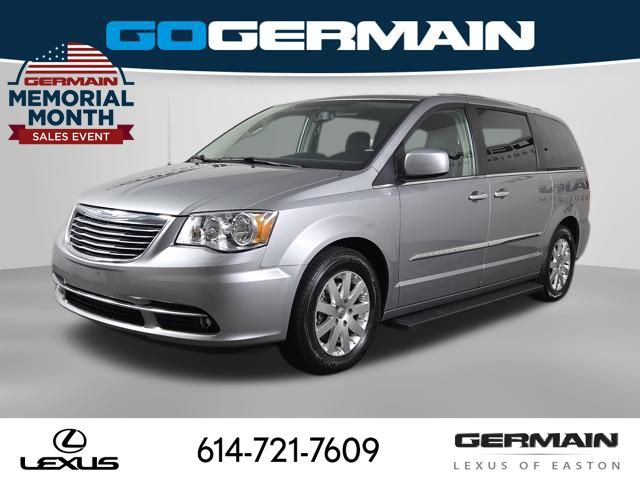 2016 Chrysler Town and Country